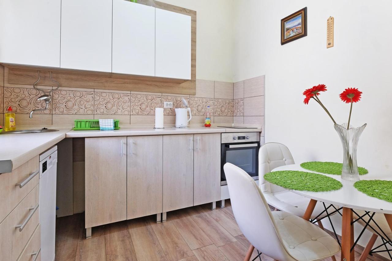 Apartment Paradise Sunny Home Beograd Eksteriør billede